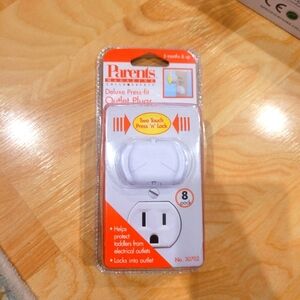 Parents Magazing Child Sagety Delux Press Fit Outless Plugs New